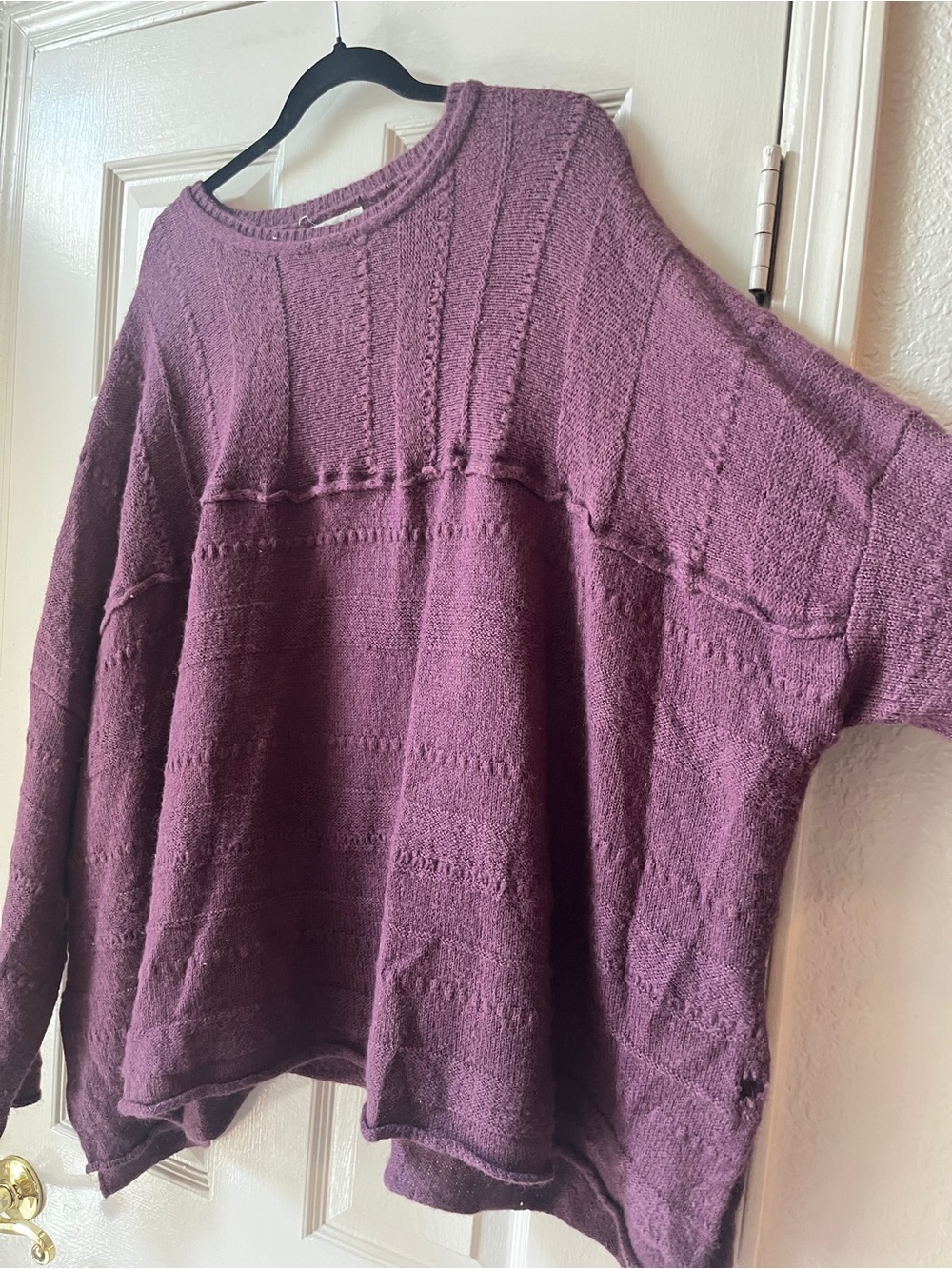 easel Women's Scoop Neck Sweater in Plum 3xl - Picture 2 of 8